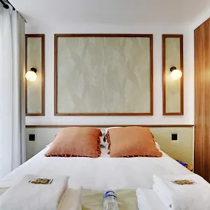 magnificent-apt-exceptional-location-in-the-heart-of.fr-paris.fr/