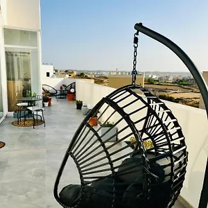 bright-penthouse-charming-location-rooftop-views.hotelssaintjulians.com/